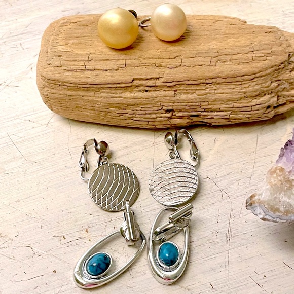 Jewelry - ✨5/$10✨ Vintage Earrings✨Clip-Ons & Screw Back✨Costume✨Pearl Stud, Drop, Dangle✨